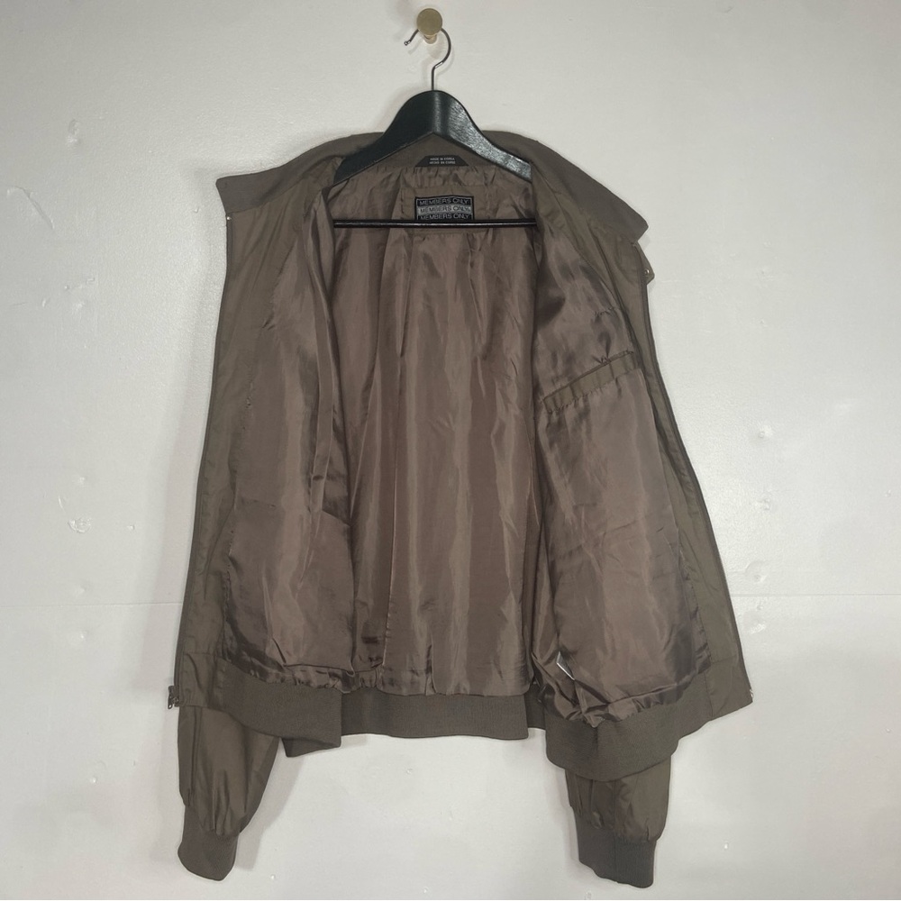 Vintage Members Only Racer Jacket Mens XXL Khaki Lightweight Zip Up Bomber Coat - Picture 3 of 16